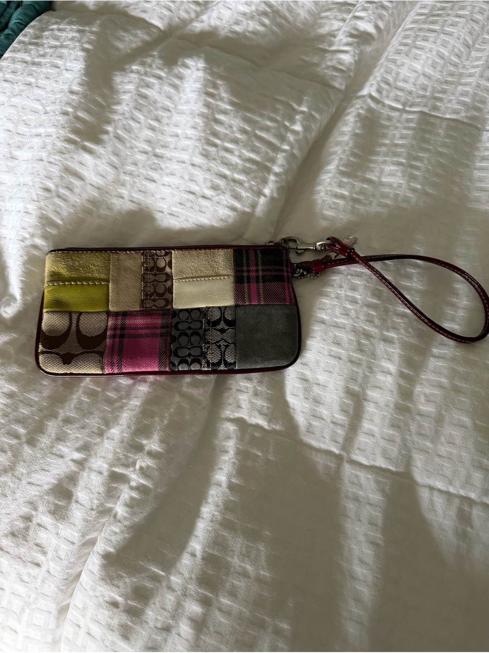 Coach Patchwork Signature Wristlet in Pink Multi-Tone